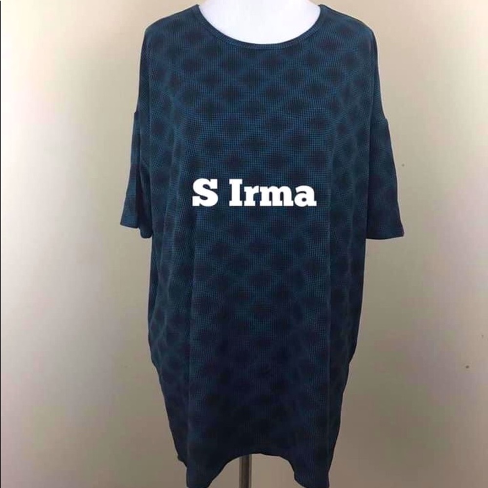 Small LuLaRoe Irma Tunic NWT Leggings material
